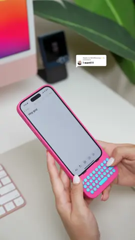 Replying to @MimiKesang✨ remember this? Finally got myself one in Pink! 👀 #ClicksKeyboard #Clicks #MaryBautista 