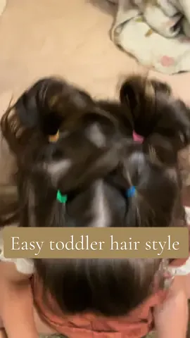Easy toddler hair style! 🩷Doing you toddlers hair is a sport, i swear they move so much 🙈 #toddlerhairstyles #toddlermom #toddlersoftiktok #momlife 