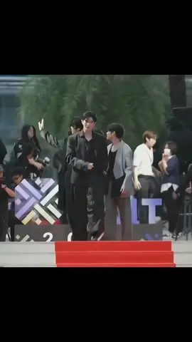 Dàn sao tụ họp tại sự kiện #TILFF2024  #Uppoom #AouBoom #mosbank #cooheart #tutoryim #marcpoon #judofluke 