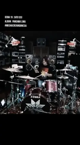 Dewa 19 - Satu Sisi Cek Video Lengkapnya di Halaman Musik Keren Indonesia #musikkerenindonesia #mki #dewa19  #satusisi #pandawalima 