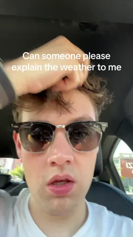 Big coat = autumn #weather #heatwave #sunny #british 