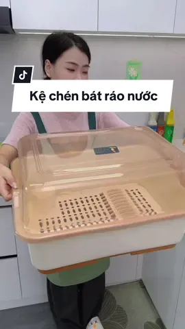 Kệ úp chén bát ráo nước này có nắp đậy chống côn trùng, có khay thoát nước sạch sẽ #giadung