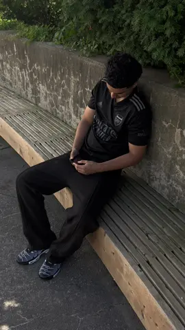 DROPPING SOON. FOLLOW UP THE IG TO STAY UPDATED. #fashion #sweatpants #streetwear #fashiontiktok #fyp 