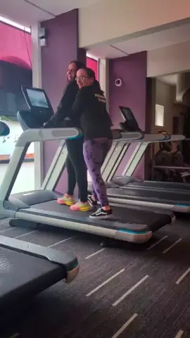 🎉💪 Working out is always more fun AND motivating when you’ve got a buddy by your side! 😎 Bring a friend to Anytime Fitness Bathgate, and double the fun while crushing your goals together! 🤜🤛 👯‍♀️ Whether you're running side by side on the treadmill 🏃‍♂️🏃‍♀️ or lifting weights as a team 🏋️‍♂️🏋️‍♀️, everything’s better when you’ve got a buddy by your side! 🎉 ✨ Tag your workout buddy and give us a try! Ready to level up your fitness together? 💥 Just comment to book your trial #FunFriday #WorkoutBuddy #BetterTogether #FitnessFriends #AnytimeFitness #Bathgate #AFBathgate #FeelGoodFitness
