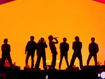 we paved the way 🥵 #bts #bangtan #방탄소년단  hi, i saw the idea of ​​the photos in a video a long time ago (here on tktk) i lost its user but i found it again, so thanks to @em⭑ and mention the original creator: @jewels (thanks to all who kindly corrected the information♡) 