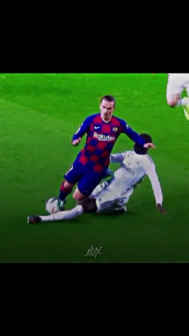 underrated LB #fyp #edit #ferlandmendy #mendy #realmadrid #football #foryou #footballedit #realmadridfc #foryoupage #trending 