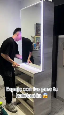 Cajon con espejo & luz led🛠️ . . . . . #asmr #DIY #homedecor #room #espejo #luzled 