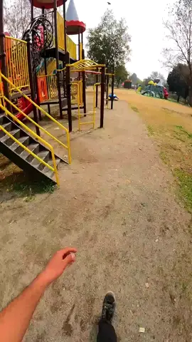 bellaciao parkour pov in playground #parkour #parkour_freerunning #playground #belaciao 
