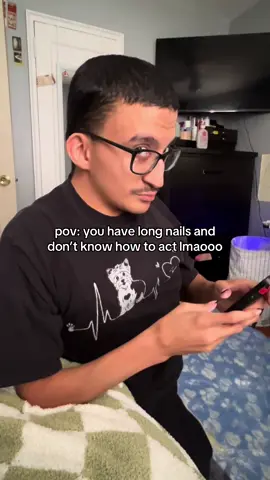 i loveee the lil click clacks sounds of my nails hehe 🤭 #fyp #foryou #funny #longnails #frenchtipnails #asmr 