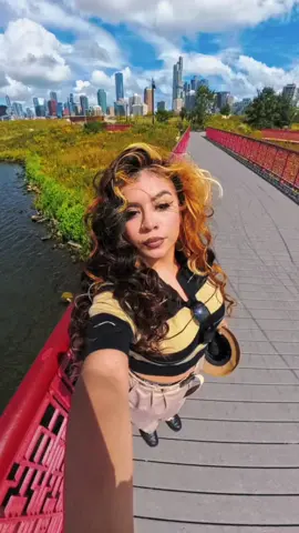 360° photoshoot with Chicana vibes against the iconic Chicago skyline! 🏙️📸 Feeling empowered and inspired by my city. 💃🏽✨ #ChicanaVibes #360Camera #ChicagoSkyline #LatinaCreatives #UrbanChicana #WindyCity #ChicagoStyle #LatinaPhotographer #CulturaChicana #CityOfChicago #Chicagogram #LatinxCreatives #StreetVibes #LatinaPower #ChiTownLove #CreativeVision #SkylineShots #ChingonaEnergy #PhotographersOfInstagram #VivaLaRaza 