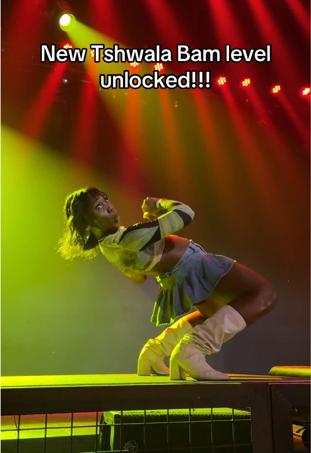 “Have you ever seen a nigga like moi?” 💁🏾‍♀️ #tshwalabami #nksogorgeous #tshwalabamichallenge #dancer #dancehost #afrobeatstotheworld #amapiano  