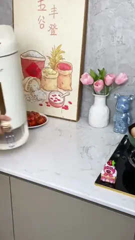 Thùng Gạo, Loại Đẩy, Tự Động, Chống Côn Trùng, Chống Âm, Kín, Dung Tích Lớn, Thích Hợp Để Bảo Quản Bột Và Ngũ Cốc, Sử Dụng Trong Gia Đình #thunggaothongminh #thungdunggao #thungdunggaothongminh #thungdunggao5kg #thungdunggao10kg #giadung #giadungthongminh #giadungtienloi #giadungnhabep #giadunggiadinh #dogiadung #dogiadungtienich #tienich #tienichcuocsong #tienichgiadinh #tienichgiadinhshin 