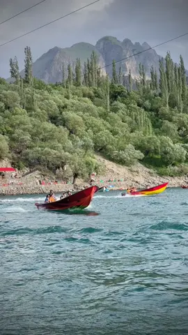 Customer 🫀🥲 Boating vibes🏄 #upperkachuralake #shangrila #travelwithsheraz #sheraz #travelwithme #pahardii #ghoomopakistan🇵🇰 ##unfrezzmyaccount #naturelovers #explorepakistan #naturevibes #baotingvibes #baotingchannel#boatingadventures #viraltiktok #fyp #foryou #tourism #goviraltiktok #grow  For booking rooms at uperkachuralake : contact for more details :03554820757@Rabi Pirzada @Kanwalay🎶 @J M 🥀 