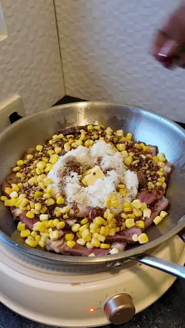 Pepper Lunch-inspired, but healthier because I’m using shirataki rice . . . . . . #Phoodtokph #foodieph #SummerEats Foodie #Cooking #Recipe #HomeCook #FoodLover #QuickMeals #FoodTikTok #Yum #FoodInspiration #EasyRecipes #PinoyFood #LutongBahay #Sarap #PinoyRecipe #KainTayo #pinoyfood #Kusina #LutongPinoy #foodph 