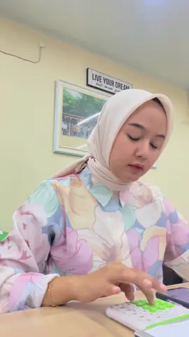 must to love my job🥰