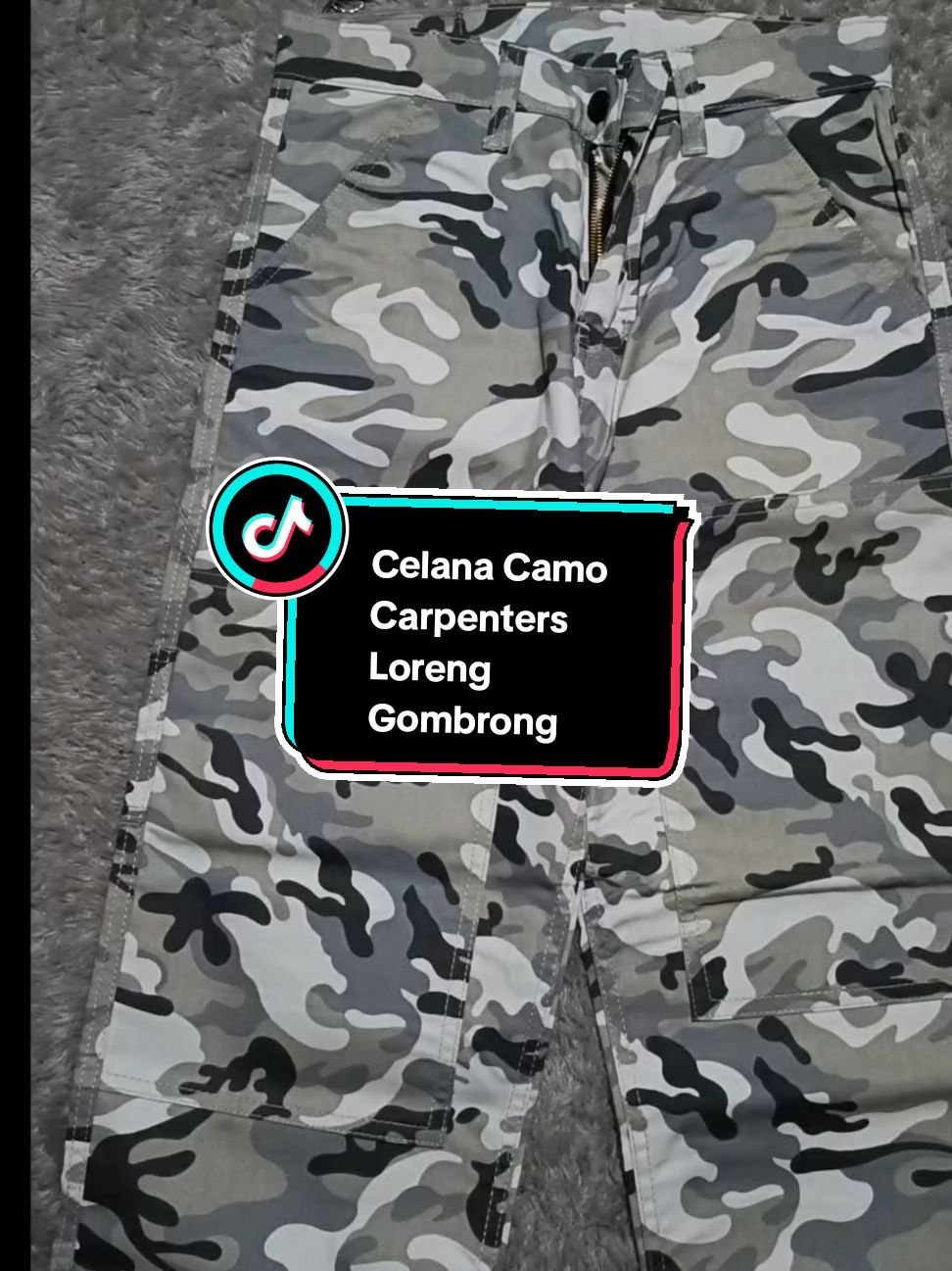 Per Lorengan lagi rame nih 😎😁 #celanagombrong #celanaoversize#carpenter #celanacamo#celanaloreng#cargoloreng #celanapanjangpria 