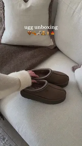the most perfect uggs for autumn 🤎🧦 these are the new shade ‘hickory’ tazz uggs #autumnvibes #ugg #uggseason #uggunboxing #uggtasman @UGG® 