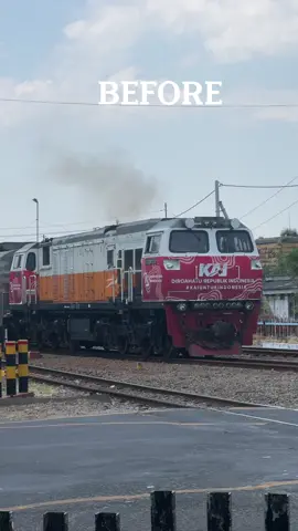 Seperti ini kondisi lokomotif Kereta Api Argo Semeru setelah di tabrak truk pada kecepatan penuh 120km/jam. Kira-kira gimana kondisi truknya ya? #keretaapi #keretaapiindonesia #masinis #masiniskai #railfansindonesia #railfansoftiktok 