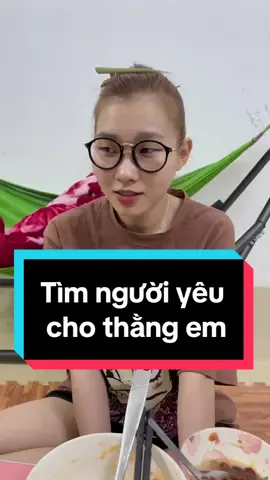 Thằng em nào vậy 😂😂😂#kỷniệmxưa #rimtien #couples #viral #fyp #metub 