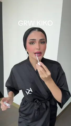 Get ready with me and @KIKO Milano for dubai fashion week #kiko #kikomilano #kikomakeup 