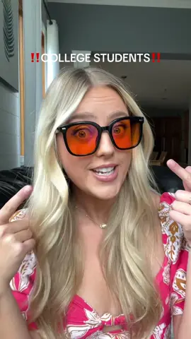 These only go on sale eveey once in a while👀 Get em’ while you can!!🔥 #bluelight #sedlak #bluelightblockingglasess #bluelightglases #migraines #collegehack #collegestudents 