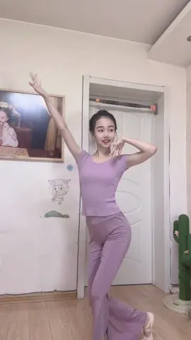 霓霓#dance #lovelygirl #可爱女孩 #中国小美女 