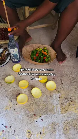 se sa yo pou w fè #zansèt #tiktokhaitienne #ginen #culture #tiktokhaitienne🇭🇹🇭🇹 #spirit #vue #tiktok #vodouayisyen #haitianvodou #visiblitetiktok @♊️🦋🧿Bella Bella🙌💫🔥♊️ @franckovodou @L’homme 509 