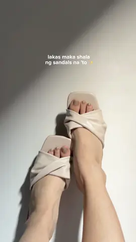 super pretty talaga ng sandals na 'to! 😩 #sandals #classysandals #affordablesandals #yayamaninsandals 