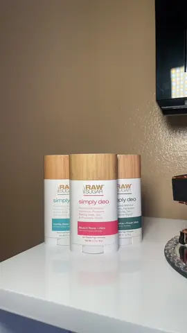Los seguiré probando y les cuento cómo me va. Son de @Raw Sugar Living  #rawsugar #cleandeo #naturaldeodorant #amazonfind 