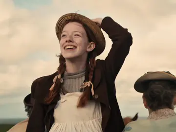 i love autumn, i just love it 🤍🍁 #the #beauty #of #annewithane #anneshirleycuthbert #edit #greengables #avonlea #awaeedit #awae #netflix #amybethmcnulty #cinematicedit #fadeintoyou #mazzystar 