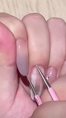 Be kinder to your nails!!🥸🥸#nailsmith #pressonnails #nailart #nailgel #nailglue #solidnailglue 