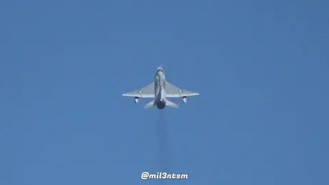 F-7 PG swift Bomb burst.#mil3ntsm #militaryenthusiasm #foryoupage #foryou #islamabad #pakistan #flying #fighterjet #avgeek #avporn #jetnoise #aviation4u 