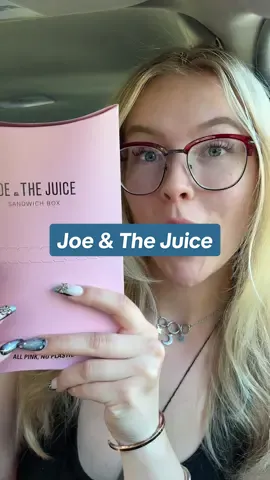 Finally and first time trying Joe & The Juice Tunacado! I love tuna, this sandwich was so crunchy.. my fav😍 @JOE & THE JUICE  #mukbang #mukbangeatingshow #mukbangs #joeandthejuice #tunacado #crunchy #crunchysounds #yummyfood #matcha #losangeles #asmr #asmrfood #asmrsounds #jillyeats 
