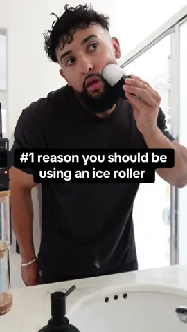 Stay sharp guys 🔪🔥 #faceroller #iceroller #icerollerforface #facerollermassager #glowingskin 
