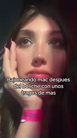 Ig: crys_rios00  #comiendo #hamburguesa #mac #macdonalds #comida #after #boliche #ebria #linda #sushi #asmr #asmrsounds #asmrfood #fyp #parati #paratiiiiiiiiiiiiiiiiiiiiiiiiiiiiiii #foryoupage #fypシ゚ #longervideos #greenscreen 