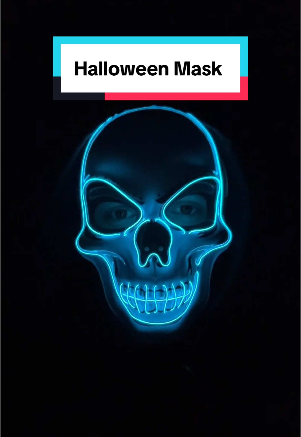 I’m going to scare someone with this mask #halloween #halloweencostume #spookyseason #halloweenmask 