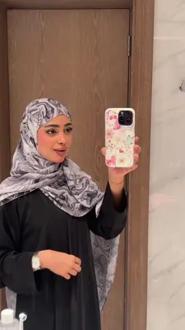 عباتي من هالحساب 🖤🤍 @jawaherline.ae #آمنة_النعيمي #viralvideo #اكسبلورررر #fyp 