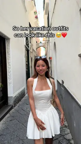 Thank you to all the patient men who have to carry their girls' oversized luggages 😮‍💨🫡 #italy #europeansummer #europetrip 