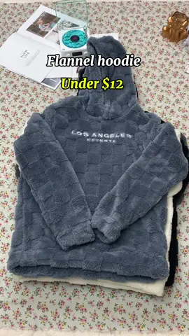 #hoodie #flannel #fashion #usa #fypp #fallfreshness #falloutfits #fuzzy #beautifulyou #earthtone #halloween #spotlinghtfashion 