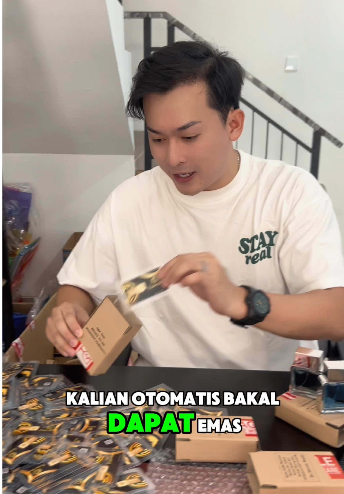 Checkout Mulai hari ini sampe tgl 9 besok 🙋🏻‍♂️