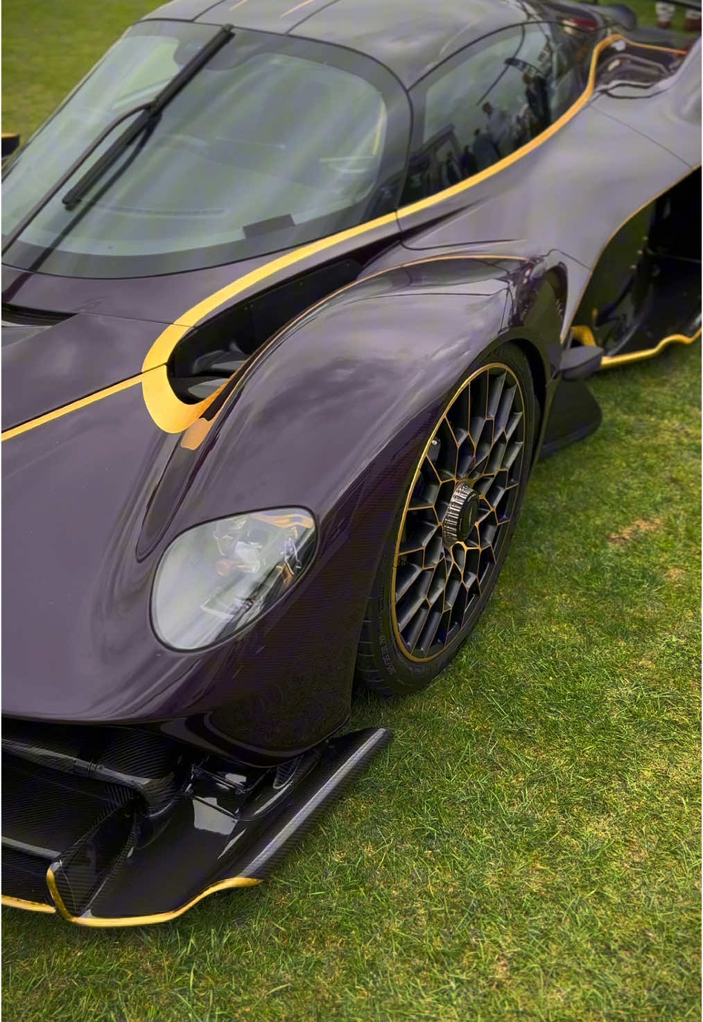 So glad to finally see this valkyrie #astonmartin#valkyrie#salonprive#cars#sportscar#supercar#hypercar#carspotting#fyp#fy#foryou#viral