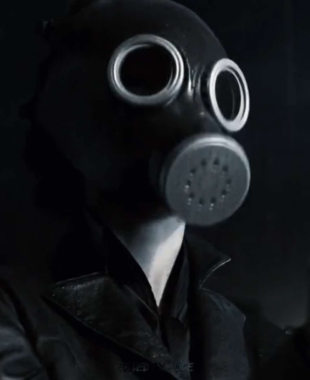 my favourite tim burton film #missperegrineshomeforpeculiarchildren #TimBurton #timburtonedit #halloween #asabutterfield #ellapurnell #ellapurnelledit #fyp #trending #viral #edit #foryoupage 