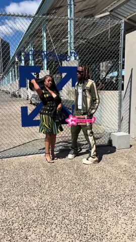 THE BANKS HAVE ARRIVED TO OFF WHITE FASHION SHOW IN NYC @The voice @off____white  #nyc #nyfw #lildurk #indiaroyale #offwhite #fyp 
