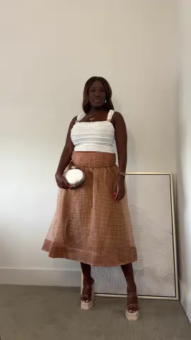 Brunch ready🤎🧡🤎 • • • • • • • • • • #brunch #OOTD #style #shopping #fashion #fashionstyle #fashionstylist #heels #outfitinspo #luxury #luxuryfashion #luxurystyle #fashionblogger #atlantafashionblogger #luxurystyle #styleinspo #atlantafashionblogger #atlantastyleblogger #brunchinfo #simmilondon #skirt #skirtoutfit #skirts #SummerFashion #summerstyle #lookoftheday summer brunch outfit early fall skirt heels skirt outfit inspo #fallstyle #fallinspo #fall #fallfashion #fashiontiktok classy style #fashiontiktok 