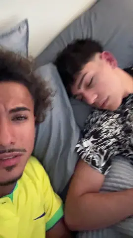 Wie der schläft 😴 #foryourpage #fypシ #foryou 