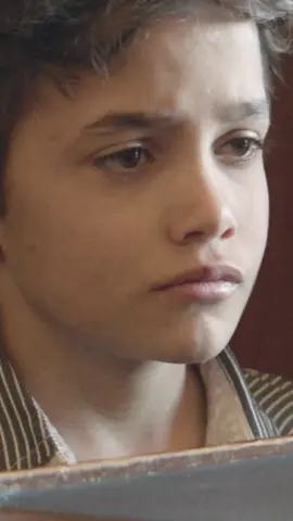 Capernaum (2018) — One of the hardest movies I’ve seen! ❤️‍🩹 All actors in Capernaum are people whose real life resembles that of the film. Thus, Zain’s real life is similar (to some extent) to that of his character, as was Rahil, who was undocumented. For the character of Zain’s mother, Nadine Labaki was inspired by a woman she met, who has 16 children and lives in the same conditions as those of Capernaum. Six of her children have d*ed and others are in orphanages for lack of care. The one who plays the role of Kawthar really fed her children with sugar and ice cubes.