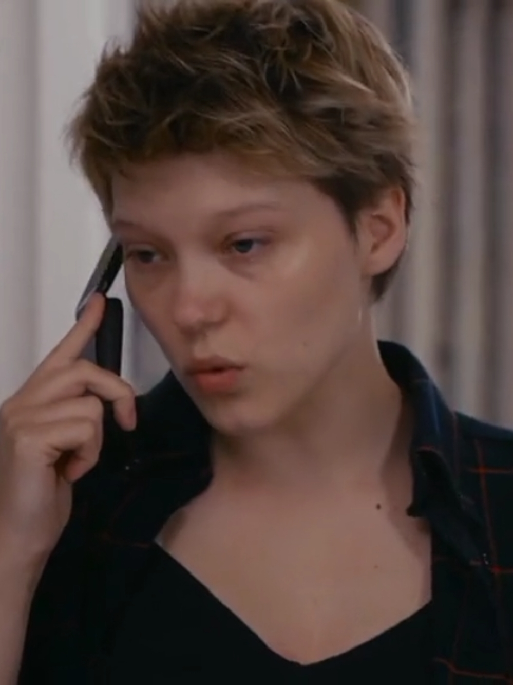 hi 🫴🏻 #blueisthewarmestcolor 