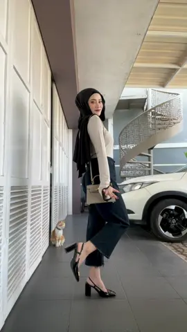 Outfit hari ini🖤✨