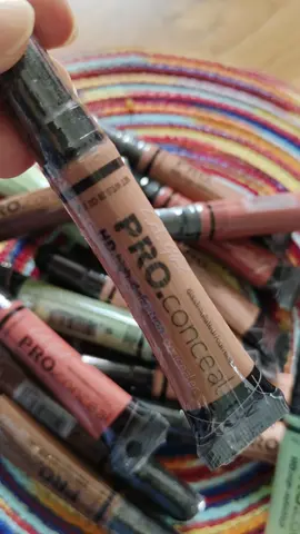 LA GIRL pro concealer 😍 #treanding #onemillionaudition #pageforyou_🔥 #makeupartist #srilanka 