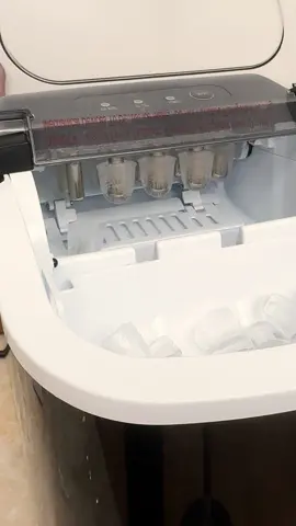 🧊🧊🍻#cowsar #icemaker #ice #foryou 